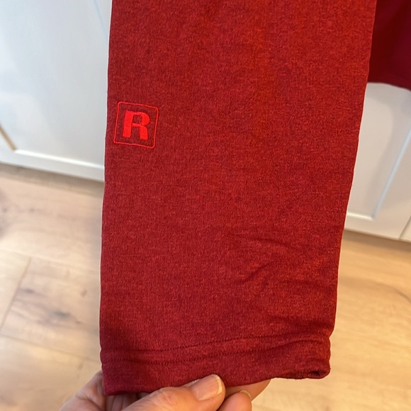 GUC Patagonia 1/4 zip sweater - Picture 9 of 10